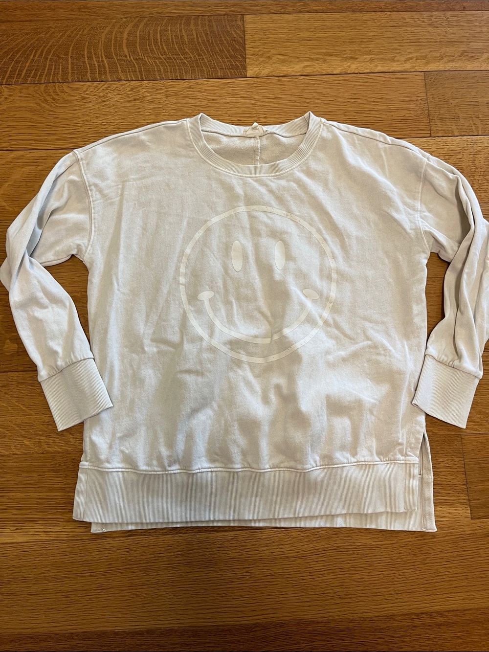 Easel pull over light weight sweat shirt small
